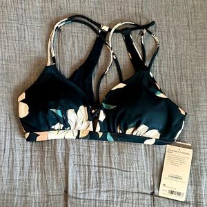 Athleta Aqualuxe Floradora Bikini Top